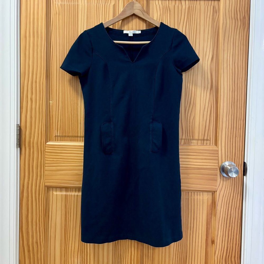 Boden Navy Blue Short Sleeve Dress with Kangeroo Pocket Size 4 US